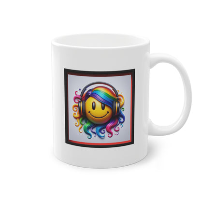 Côté du mug cadeau moderne et original, avec un smiley aux cheveux arc-en-ciel et casque audio sur les oreilles